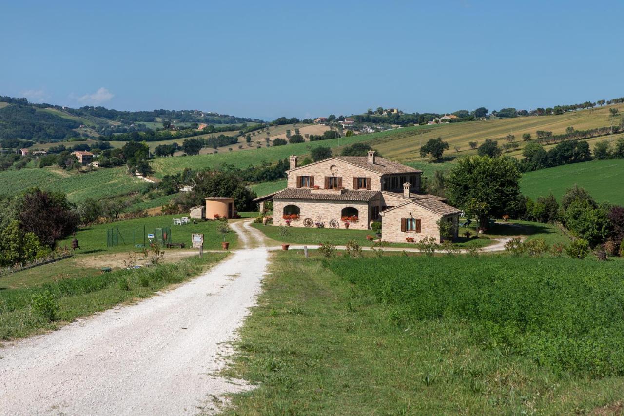 Agriturismo Le Castella Bed & Breakfast Potenza Picena Exterior photo